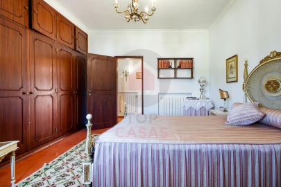 Moradia T5 para Venda em Minde