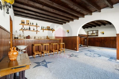 Moradia T5 para Venda em Minde