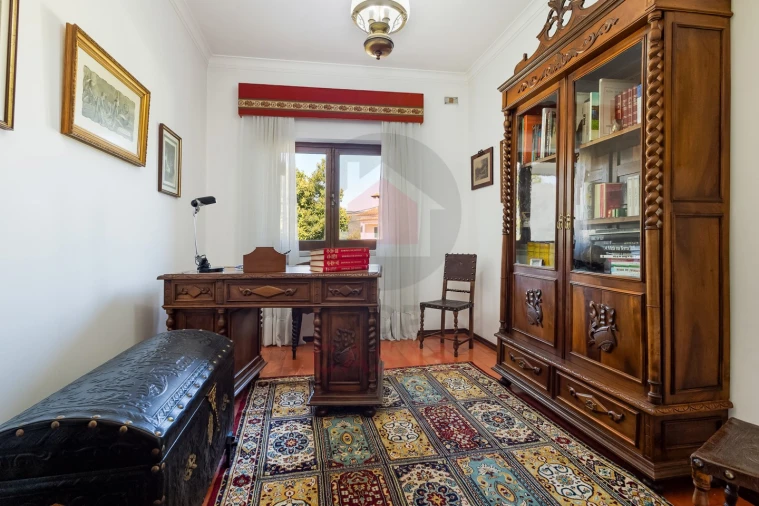 Moradia T5 para Venda em Minde Foto 14