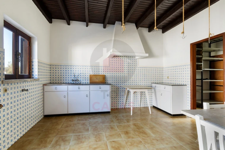 Moradia T5 para Venda em Minde Foto 25