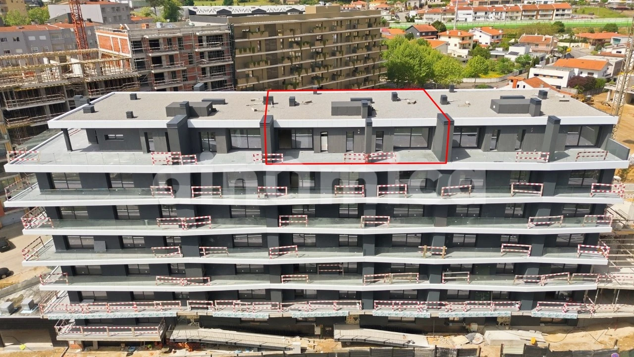 Apartamento T3 para Venda em Vila Nova de Famalicão e Calendário Foto 1