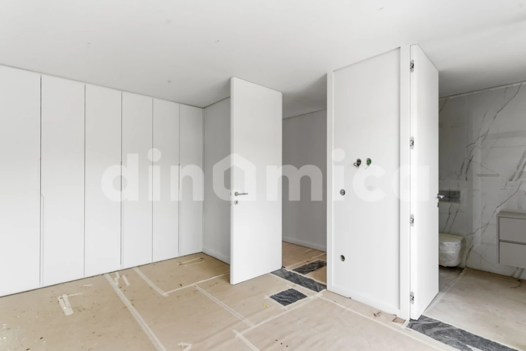 Apartamento T3 para Venda em Vila Nova de Famalicão e Calendário Foto 14