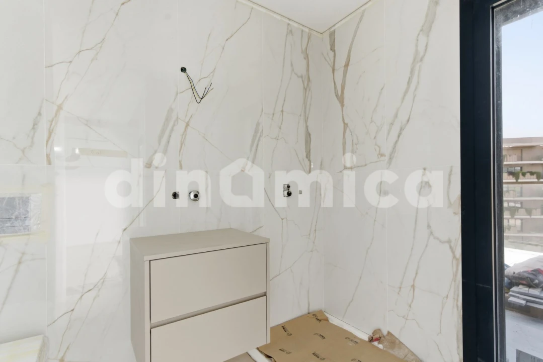 Apartamento T3 para Venda em Vila Nova de Famalicão e Calendário Foto 15