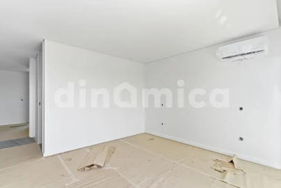 Apartamento T3 para Venda em Vila Nova de Famalicão e Calendário