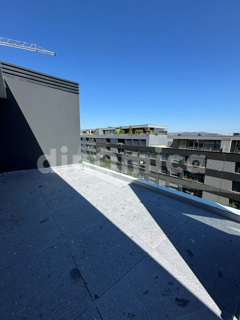 Apartamento T3 para Venda em Vila Nova de Famalicão e Calendário