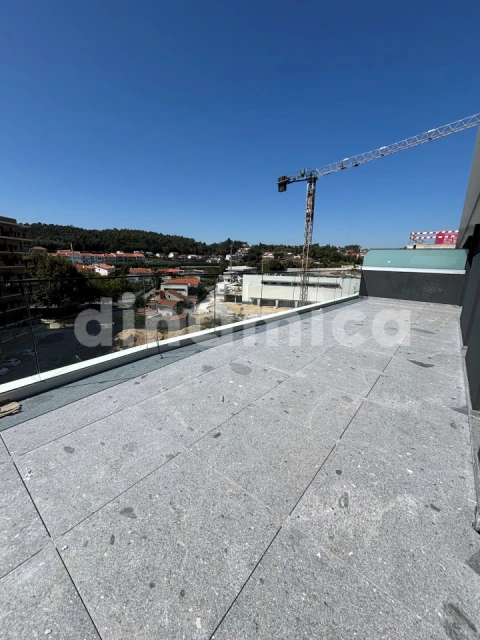 Apartamento T3 para Venda em Vila Nova de Famalicão e Calendário