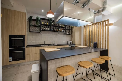 Negócio para Arrendamento em São Vicente