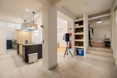 Negócio para Arrendamento em São Vicente