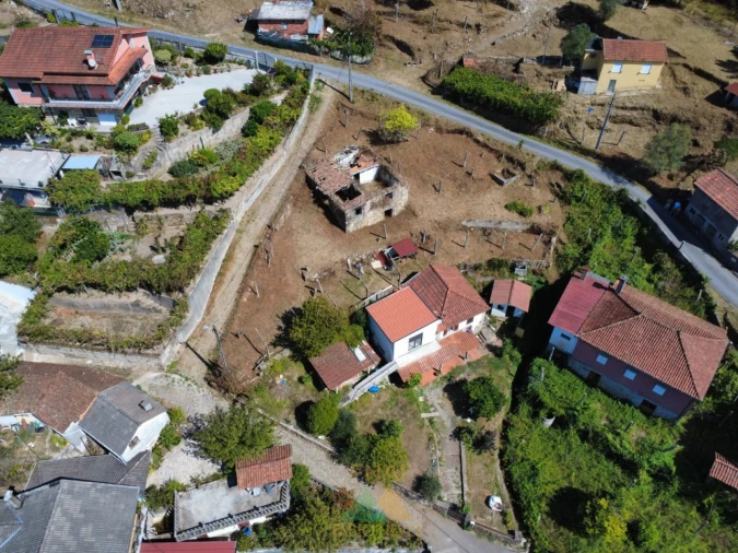 Moradia T2 para Venda em Vilela, São Cosme e São Damião e Sá Foto 5