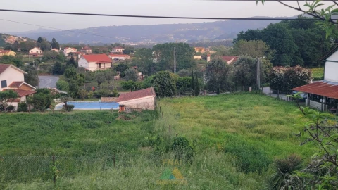 Terreno para Venda em Refoios do Lima