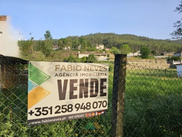 Terreno para Venda em Refoios do Lima