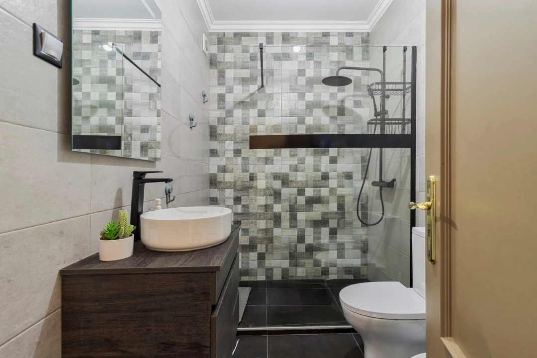 Moradia T4 para Venda em Gambia-Pontes-Alto da Guerra Foto 20