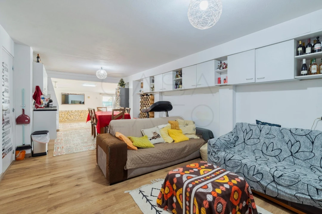 Moradia T4 para Venda em Gambia-Pontes-Alto da Guerra Foto 6