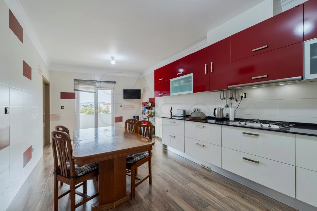 Moradia T4 para Venda em Gambia-Pontes-Alto da Guerra Foto 12