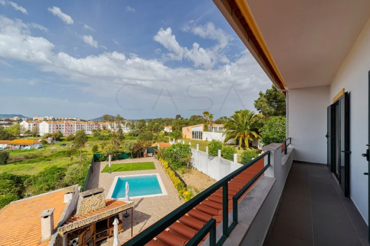 Moradia T4 para Venda em Gambia-Pontes-Alto da Guerra Foto 10