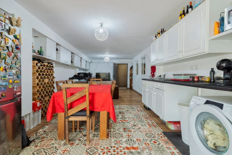 Moradia T4 para Venda em Gambia-Pontes-Alto da Guerra Foto 5