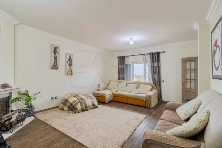 Moradia T4 para Venda em Gambia-Pontes-Alto da Guerra Foto 11