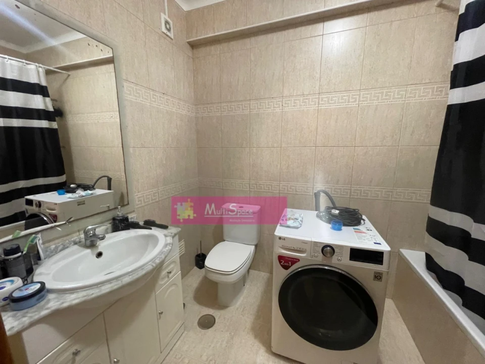 Apartamento T3 para Venda em Riachos Foto 14