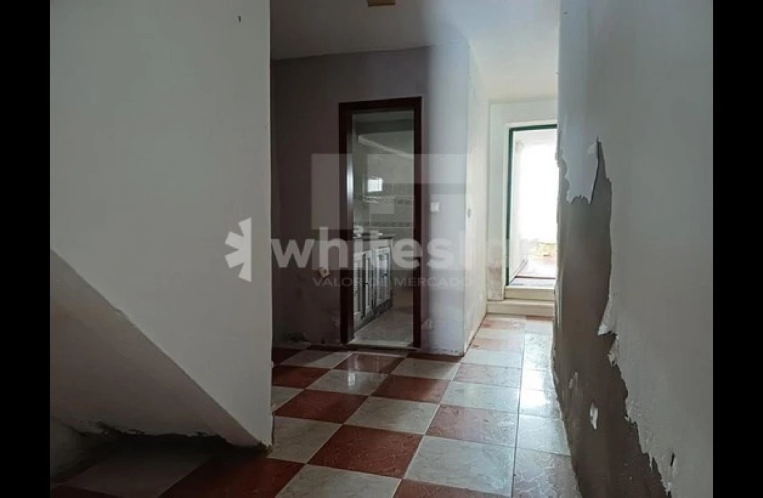 Moradia T3 para Venda em Nossa Senhora da Expectação Foto 2