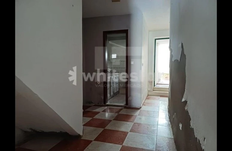 Moradia T3 para Venda em Nossa Senhora da Expectação Foto 2