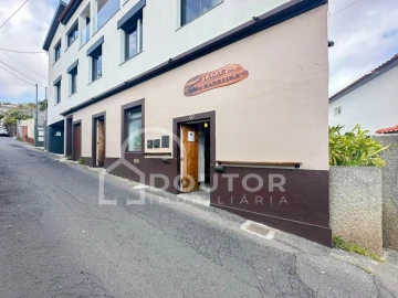 Negócio para Arrendamento em Santo Antonio