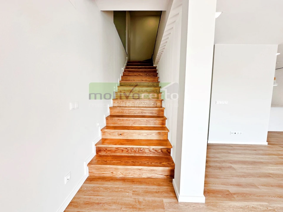 Moradia T3 para Venda em Almargem do Bispo, Pêro Pinheiro e Montelavar Foto 14