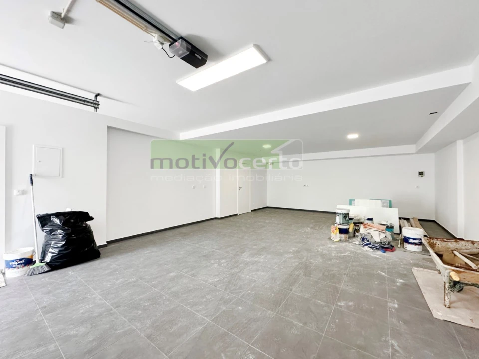 Moradia T3 para Venda em Almargem do Bispo, Pêro Pinheiro e Montelavar Foto 28