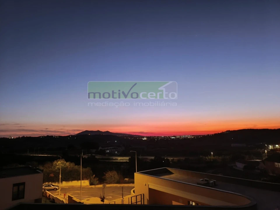 Moradia T3 para Venda em Almargem do Bispo, Pêro Pinheiro e Montelavar Foto 37