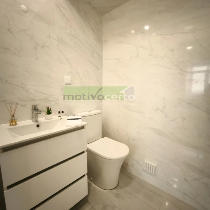 Apartamento T3 para Venda em Benfica Foto 13