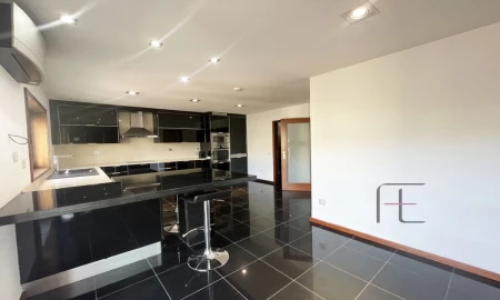 Moradia T4 para Venda em Perafita, Lavra e Santa Cruz do Bispo