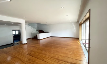 Moradia T4 para Venda em Perafita, Lavra e Santa Cruz do Bispo