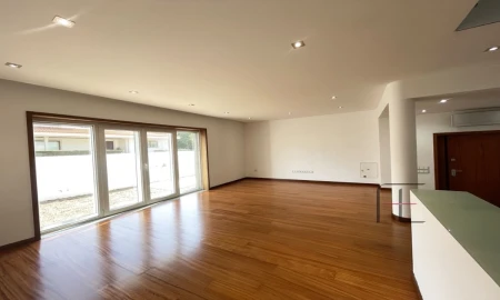 Moradia T4 para Venda em Perafita, Lavra e Santa Cruz do Bispo