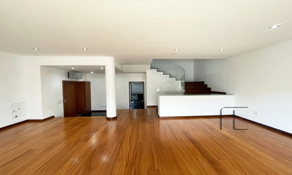 Moradia T4 para Venda em Perafita, Lavra e Santa Cruz do Bispo Foto 12