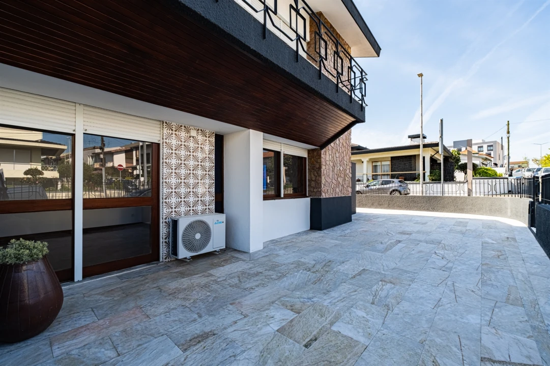 Moradia T6 para Arrendamento em Cidade da Maia Foto 21