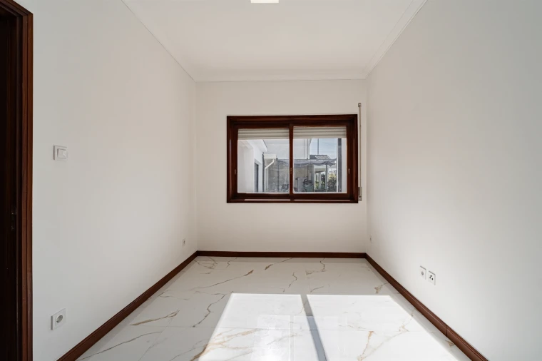 Moradia T6 para Arrendamento em Cidade da Maia Foto 31