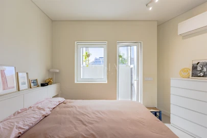 Apartamento T1 para Arrendamento em Cedofeita, Santo Ildefonso, Sé, Miragaia, São Nicolau e Vitória