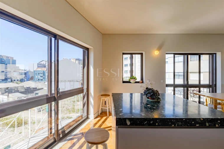 Apartamento T1 para Arrendamento em Cedofeita, Santo Ildefonso, Sé, Miragaia, São Nicolau e Vitória Foto 8