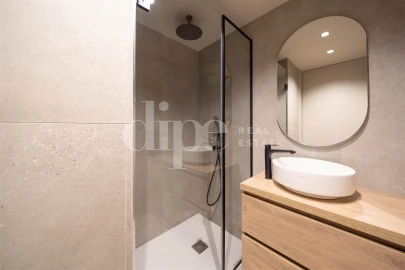 Apartamento T2 para Venda em Creixomil