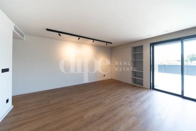 Apartamento T2 para Venda em Creixomil