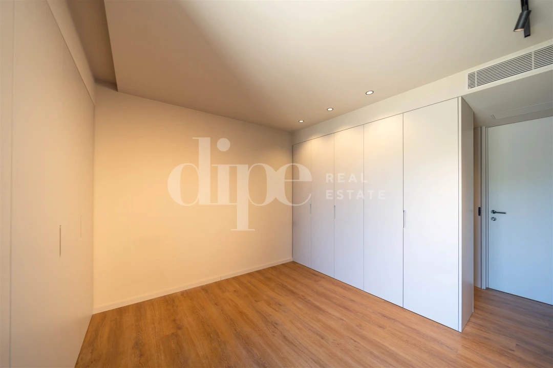 Apartamento T2 para Venda em Creixomil Foto 11