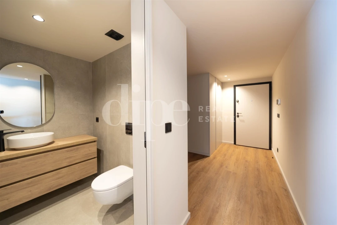 Apartamento T2 para Venda em Creixomil Foto 17