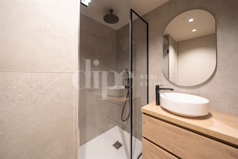 Apartamento T2 para Venda em Creixomil Foto 18