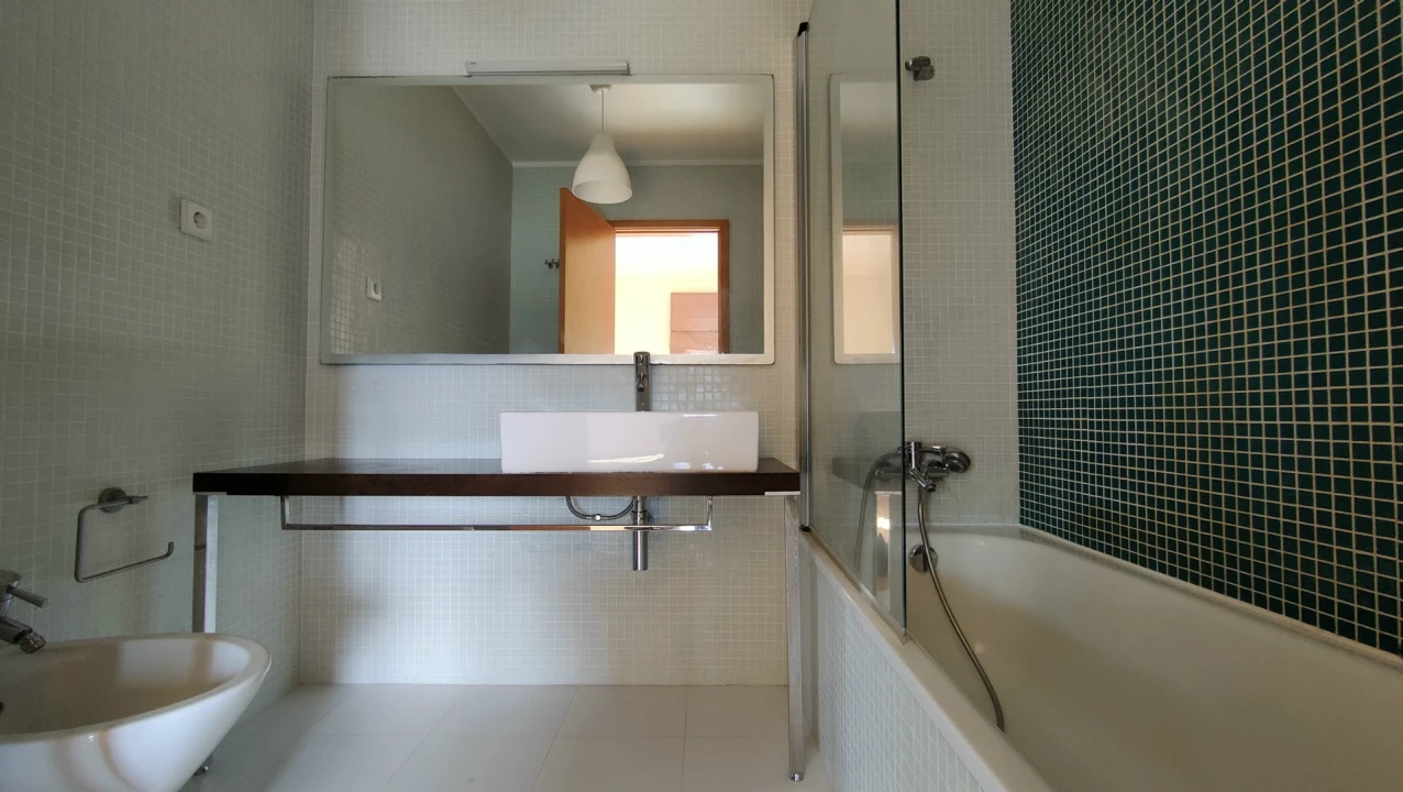 Apartamento T2 para Arrendamento em Glória e Vera Cruz Foto 14