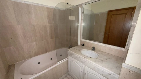 Apartamento T1 para Venda em Funchal (São Pedro)