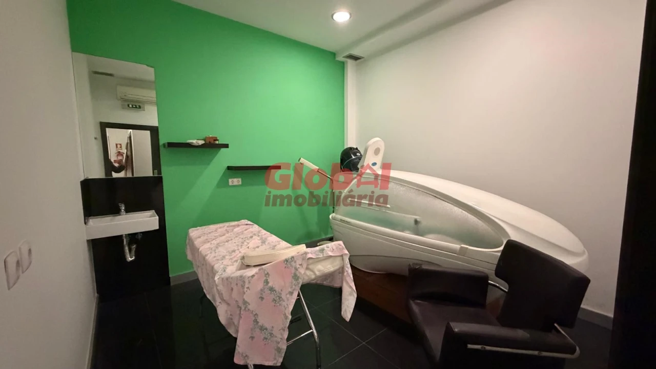 Loja para Venda em Barreiros e Cepões Foto 10