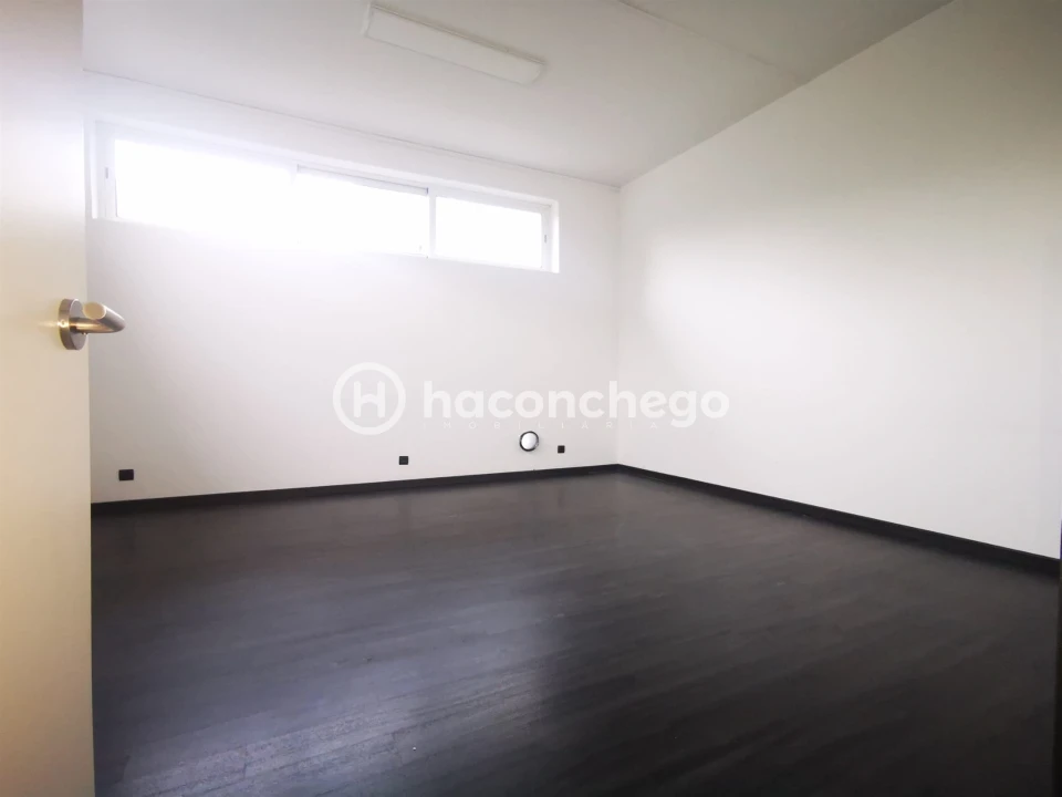 Escritório para Arrendamento em Lijo Foto 6