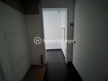 Escritório para Arrendamento em Lijo