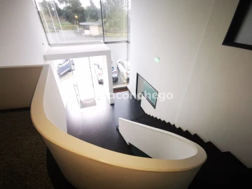 Escritório para Arrendamento em Lijo