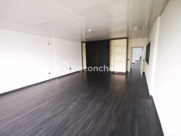 Escritório para Arrendamento em Lijo