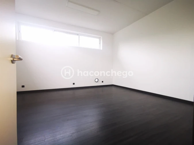 Escritório para Arrendamento em Lijo Foto 6